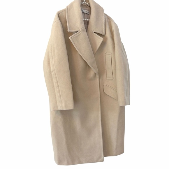 Zara stunning Oversized cream Coat Pockets M Christmas winter coat like new - Picture 6 of 16